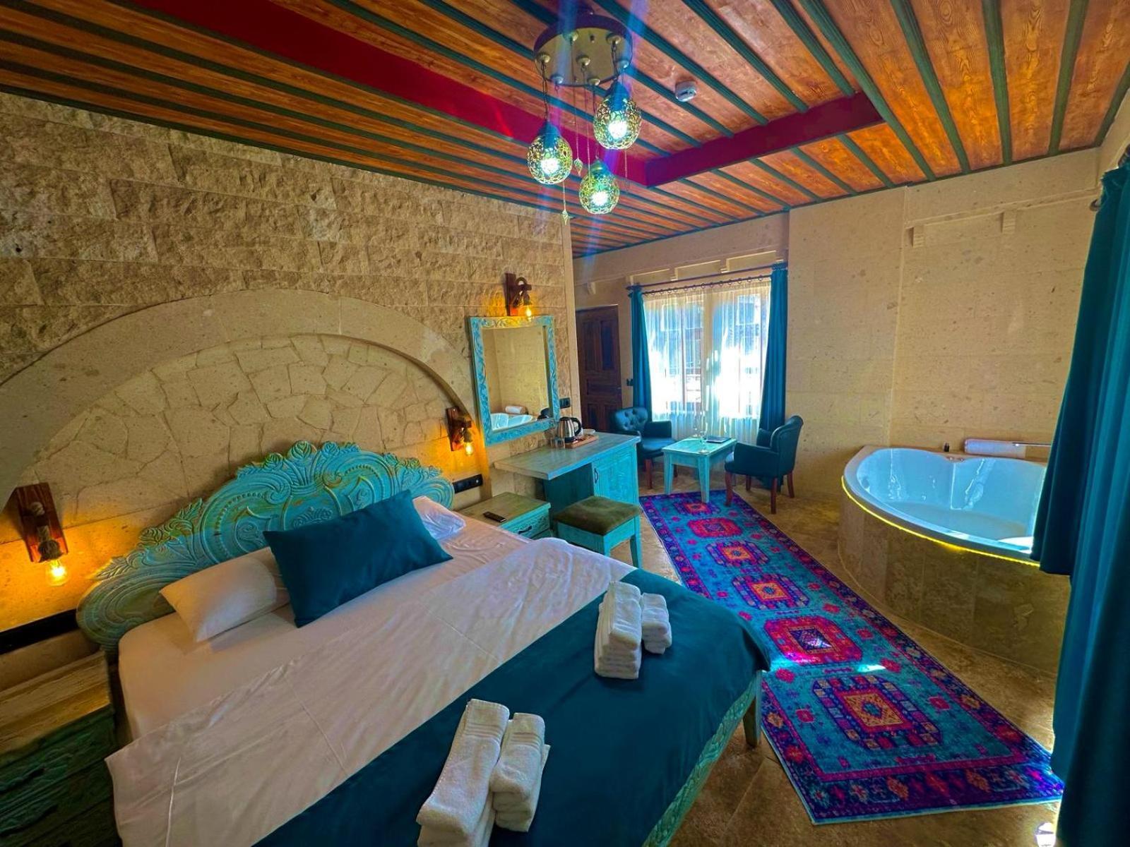 Gemosa Cappadocia Hotel Урґюп Екстер'єр фото