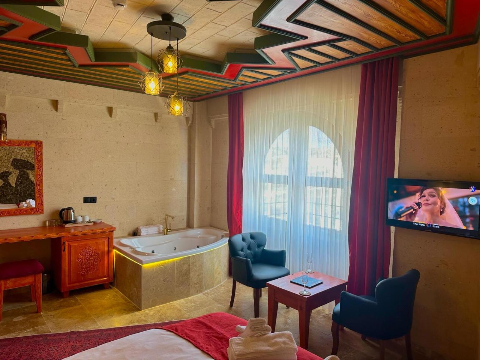 Gemosa Cappadocia Hotel Урґюп Екстер'єр фото