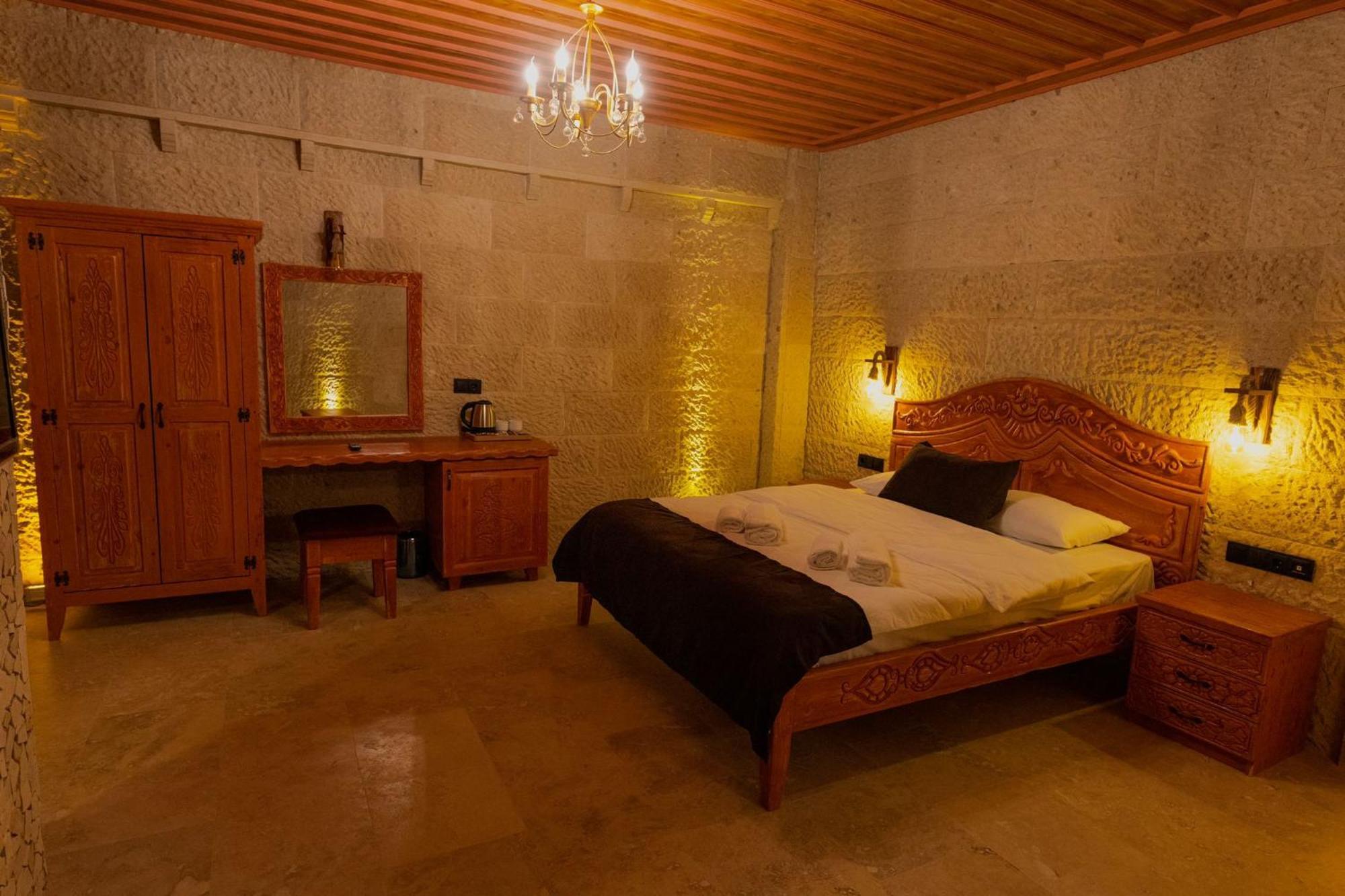 Gemosa Cappadocia Hotel Урґюп Екстер'єр фото